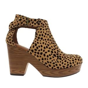 🖤🤎Pierre Dumas Ponce-1 bootie/clog. Brand New without box. Size 10. Cheetah.